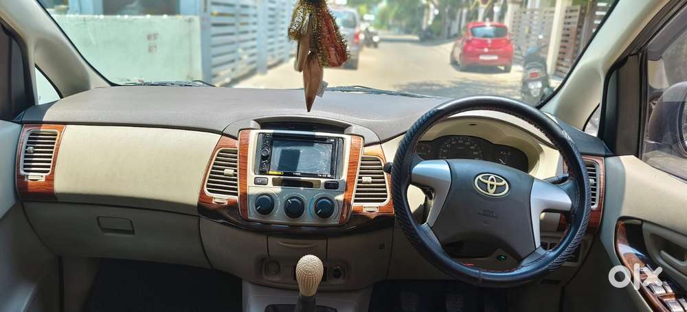 Toyota Innova 2.5 Gx 7 Str Bs-iii, 2012, Diesel