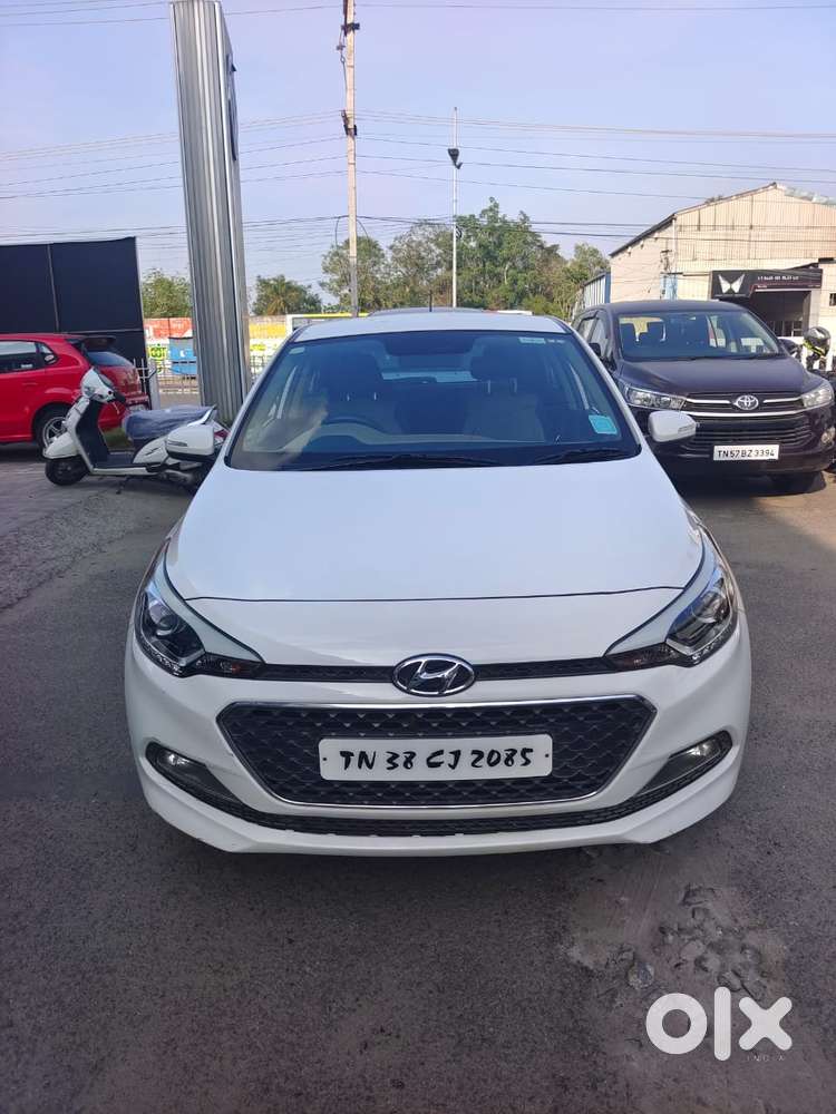 Hyundai I20 Petrol Asta Option, 2017, Petrol
