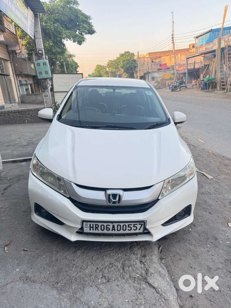 Neat And Clean Car