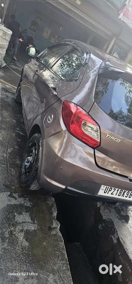 Tata Tiago Xt 2017 Petrol
