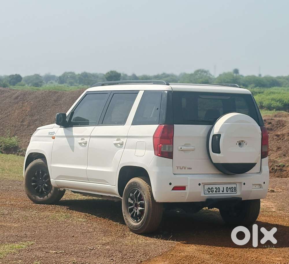 Mahindra Tuv 300 Mhawk100 T8, 2018, Diesel