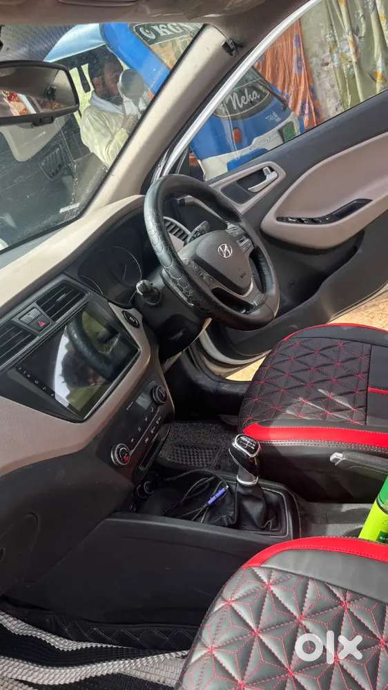 Hyundai I20 2014 Diesel Well Maintained 67000 Km Driven