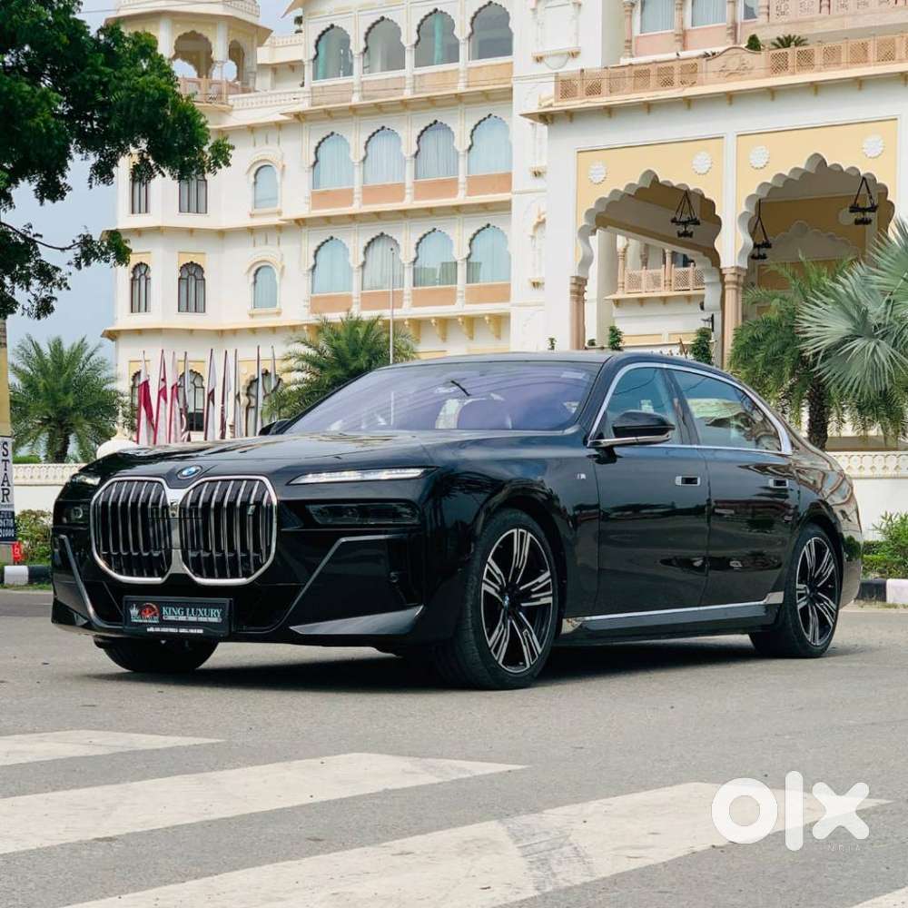 Bmw I7 Xdrive60, 2025, Electric