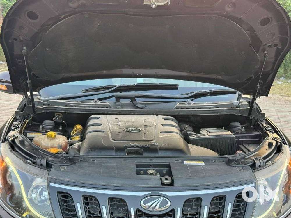 Mahindra Xuv500 2.2 W10 Sportz Edition Mt, 2017, Diesel