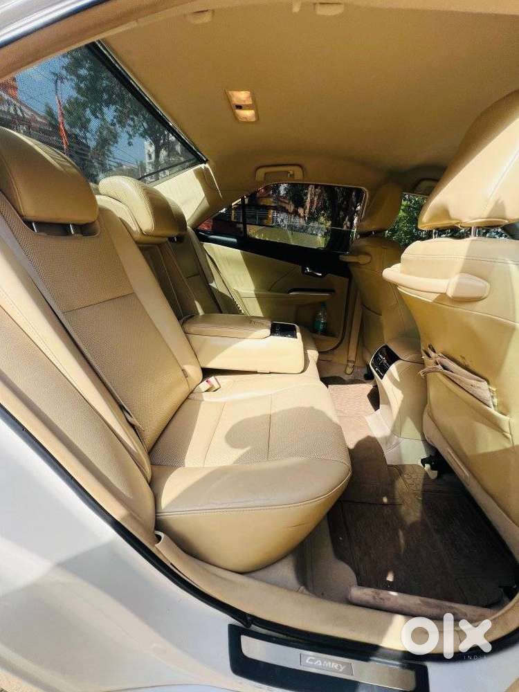 Toyota Camry 2002-2011 W1 (mt), 2015, Cng & Hybrids