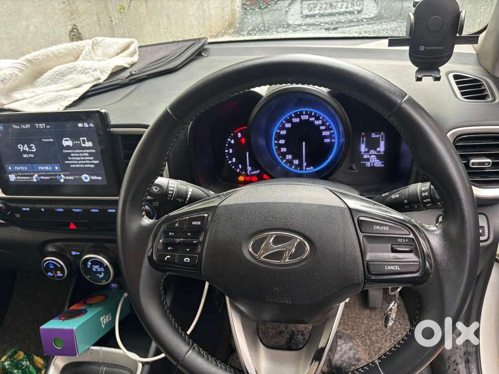 Hyundai Venue Diesel Well Maintained