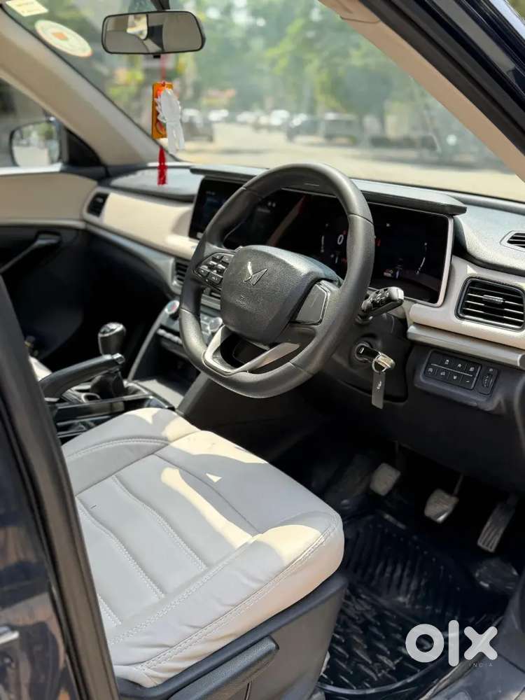 Mahindra Xuv700 Available In Immaculate Condition