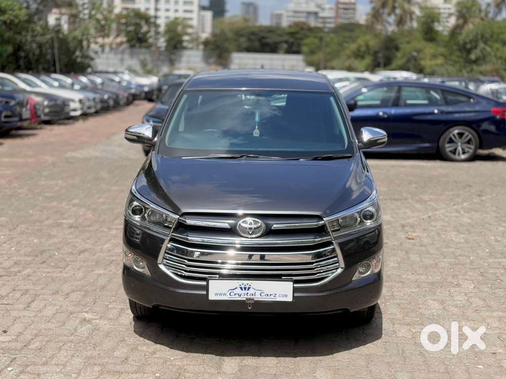 Toyota Innova Crysta 2.8 Zx At 7 Seater, 2016, Diesel