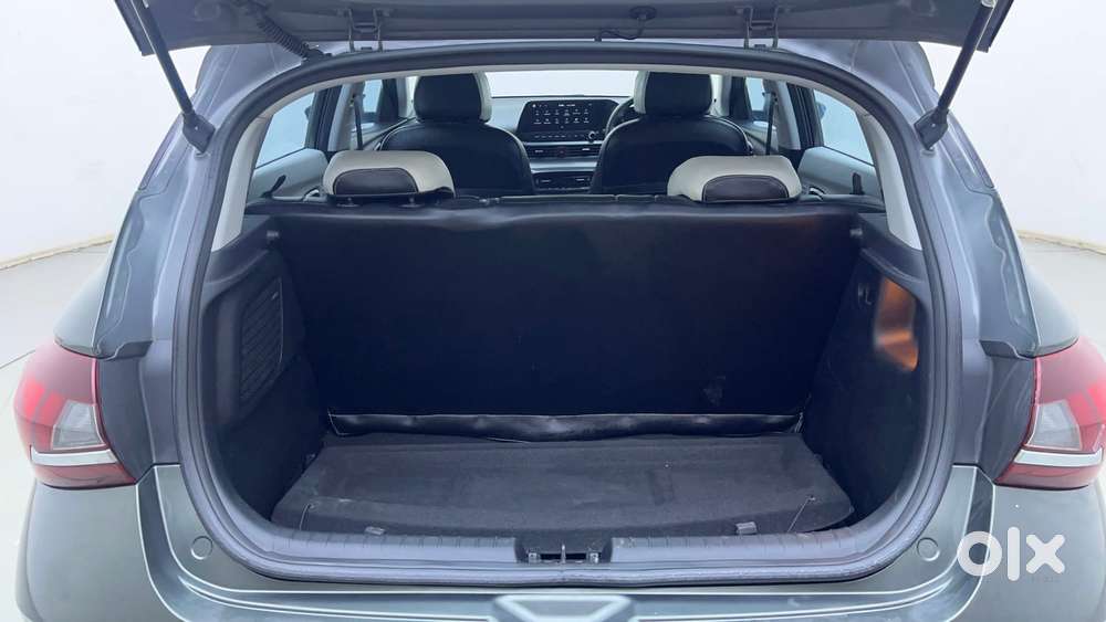 Hyundai New I20 1.2 Asta (o) Ivt, 2024, Petrol