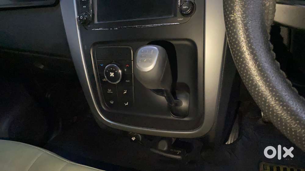 Mahindra Kuv100 Nxt 1.2 K8 Petrol 6 Str, 2018, Petrol