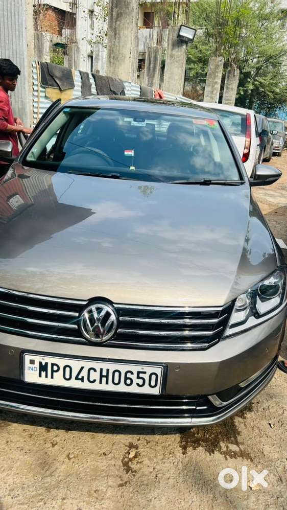 Well Maintained, New Tyre ,new Battery All Featureswirking ,