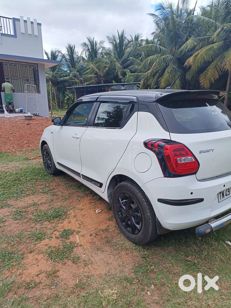 Well Maintained Single Hand Driving Car..