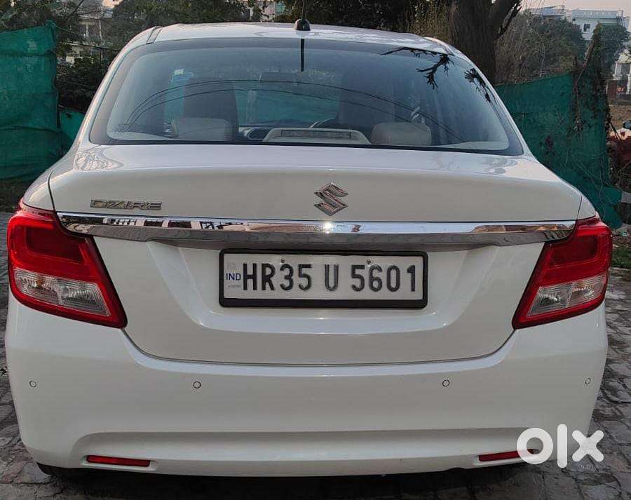 Maruti Suzuki Dzire Vxi Ags, 2022, Petrol