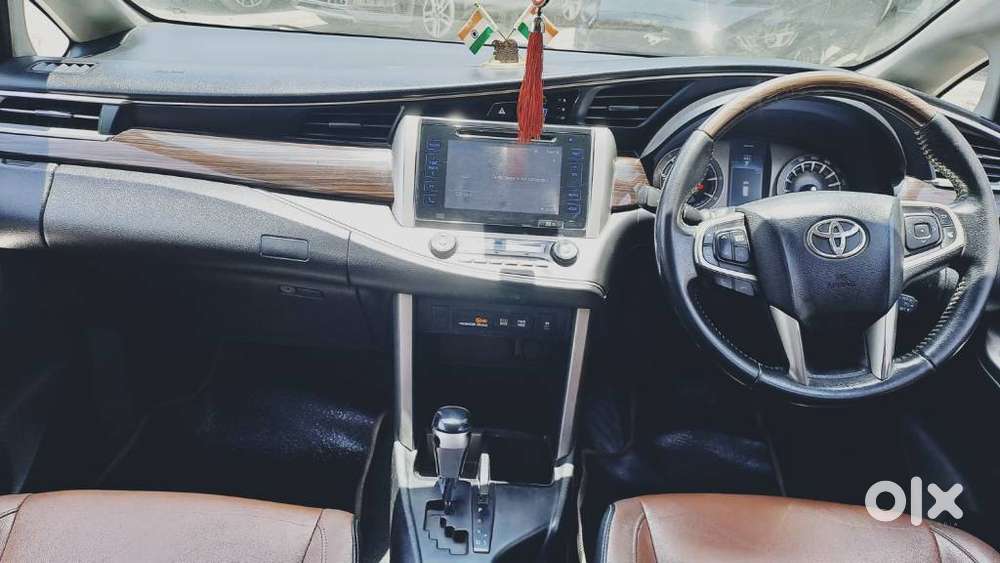 Toyota Innova Crysta 2.8z Automatic, 2018, Diesel