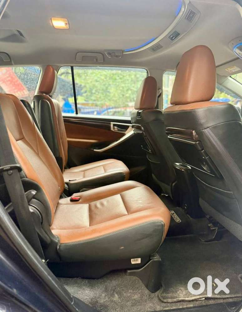 Toyota Innova Crysta [2020-ongoing] 2.7 Zx At 7 Str, 2022, Petrol