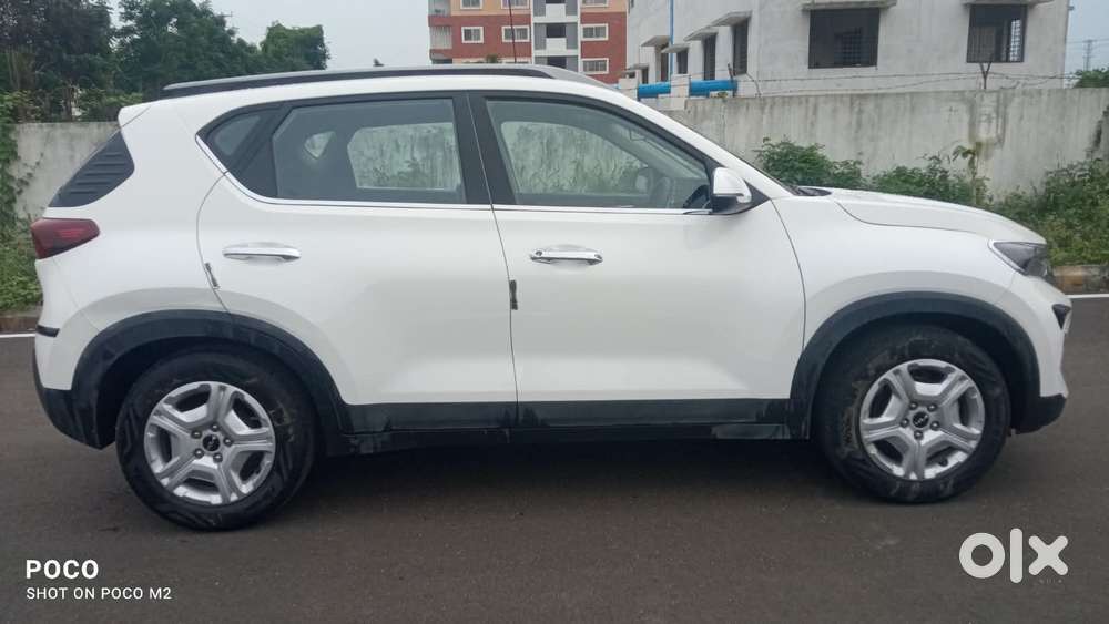 Kia Sonet, 2022, Petrol