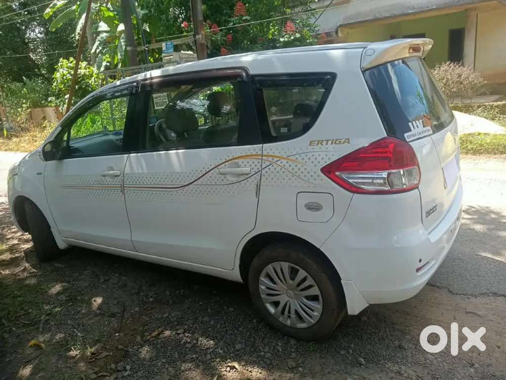 Maruti Suzuki Ertiga 11/2013 Diesel 120000 Km Driven