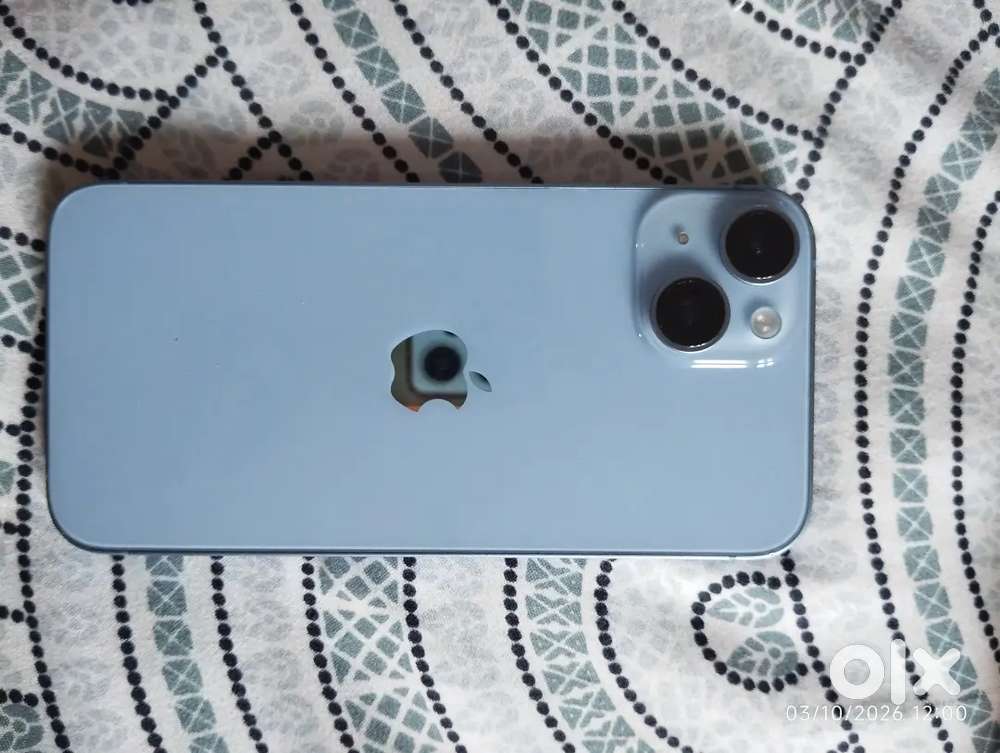 I phone 14 in mint condition