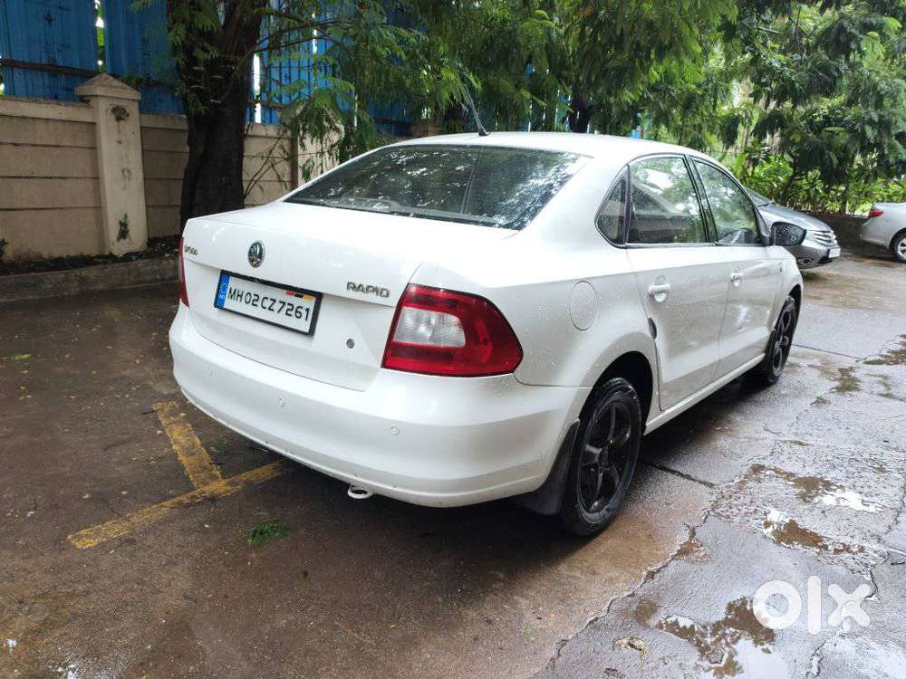 Skoda Rapid Leisure, 2013, Petrol