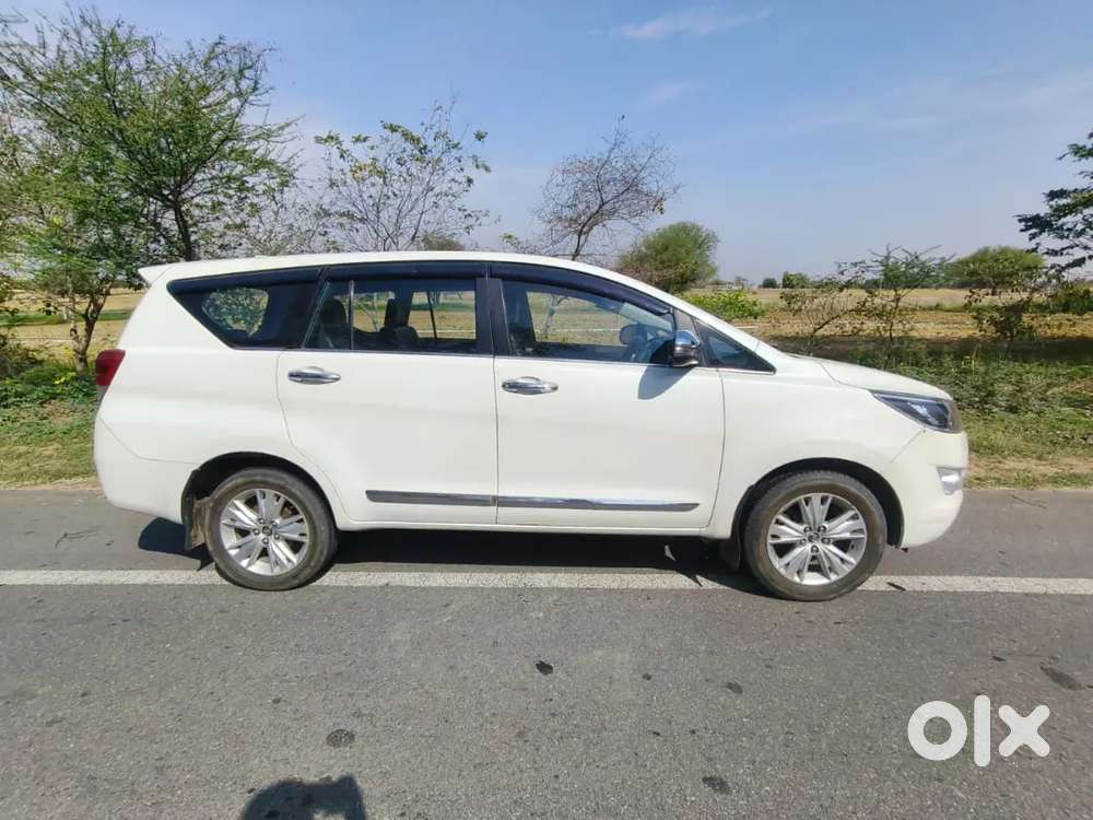 Toyota Innova 2020