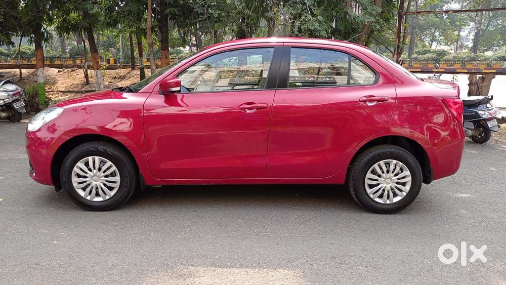 Maruti Suzuki Dzire 1.2 Lxi, 2022, Petrol