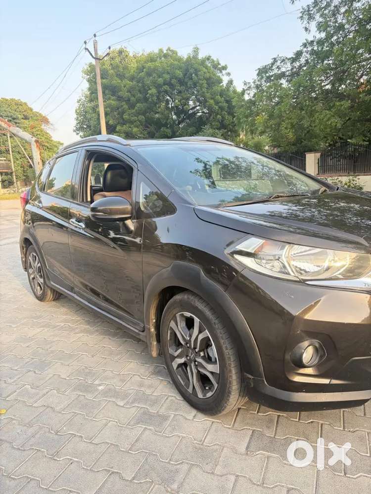 Honda Wr-v 2017 Diesel Car Allmost All Original Paint