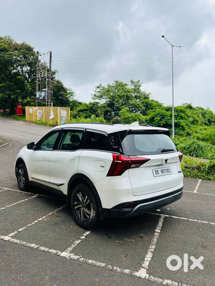 Mahindra Xuv700 Ax5 Petrol Mt — 2021 Ga