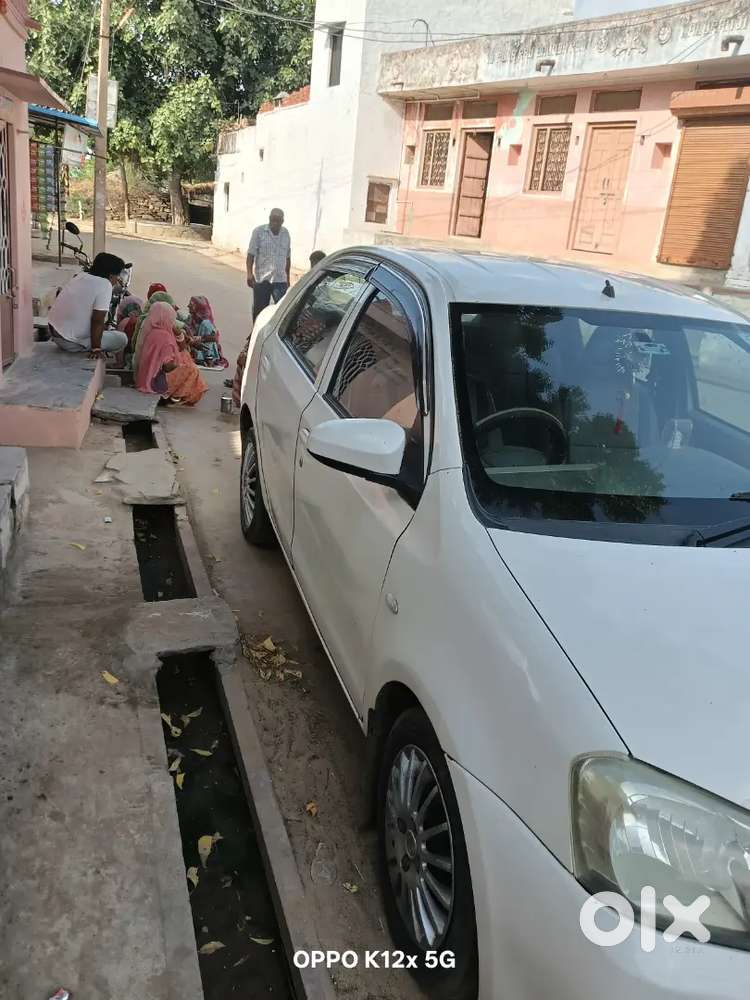 Toyota Etios Xclusive 2015