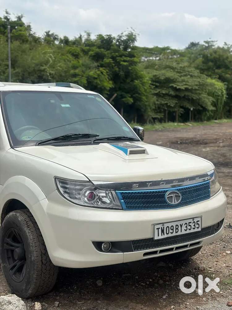 Tata Safari Storme 2.2 2014 Diesel Car