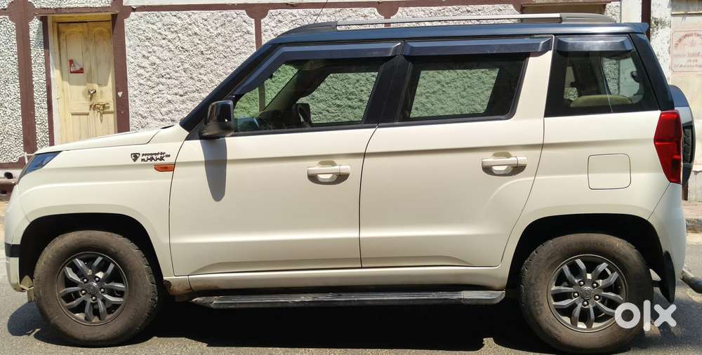 Mahindra Tuv 300 T10, 2019, Diesel