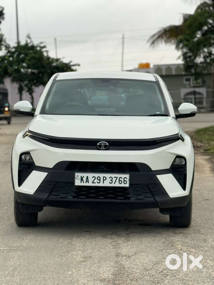 Tata Nexon Smart Plus1.2 Revotron Petrol 5 Mt, 2024, Cng & Hybrids