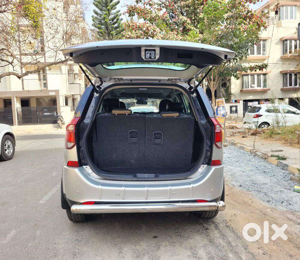 Mahindra Xuv500 W9 2wd, 2018, Diesel