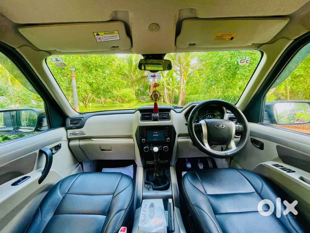 Mahindra Scorpio S10 7 Seater, 2015, Diesel