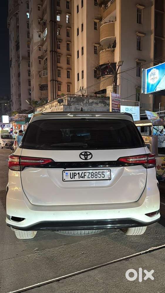 Toyota Fortuner Legender 2024 Diesel 78000 Km Driven