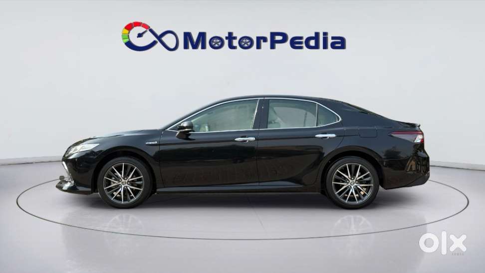 Toyota Camry 2.5 Hybrid, 2024, Petrol