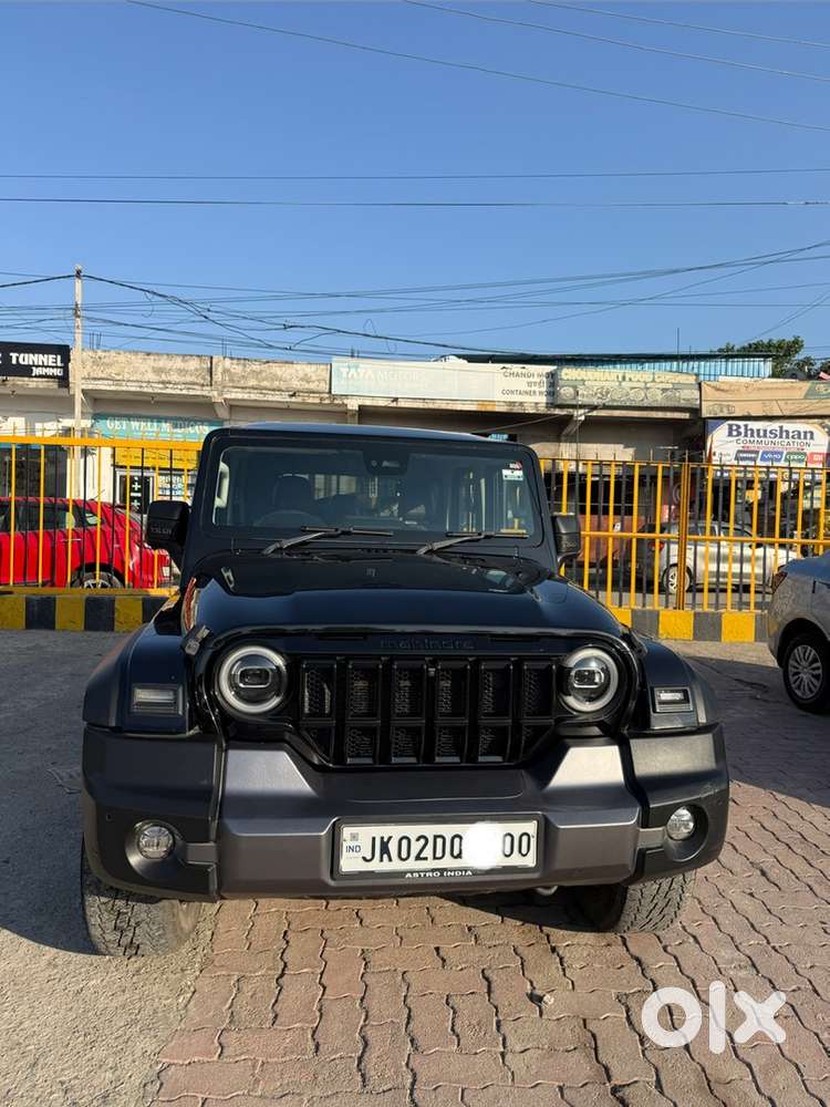Mahindra Thar Roxx 2025