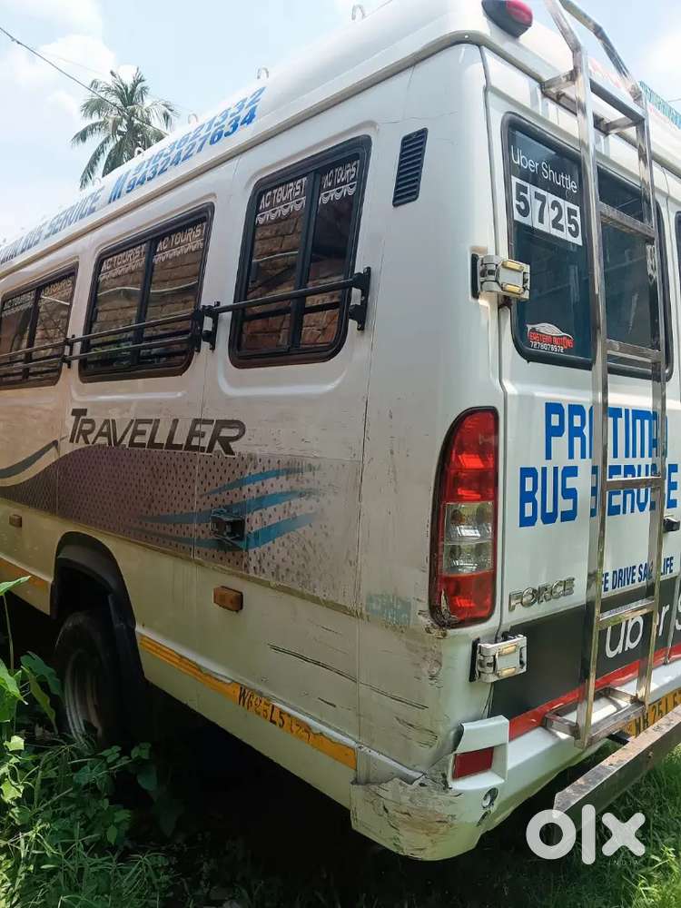 Force Traveler 26 Seater Diesel 2023