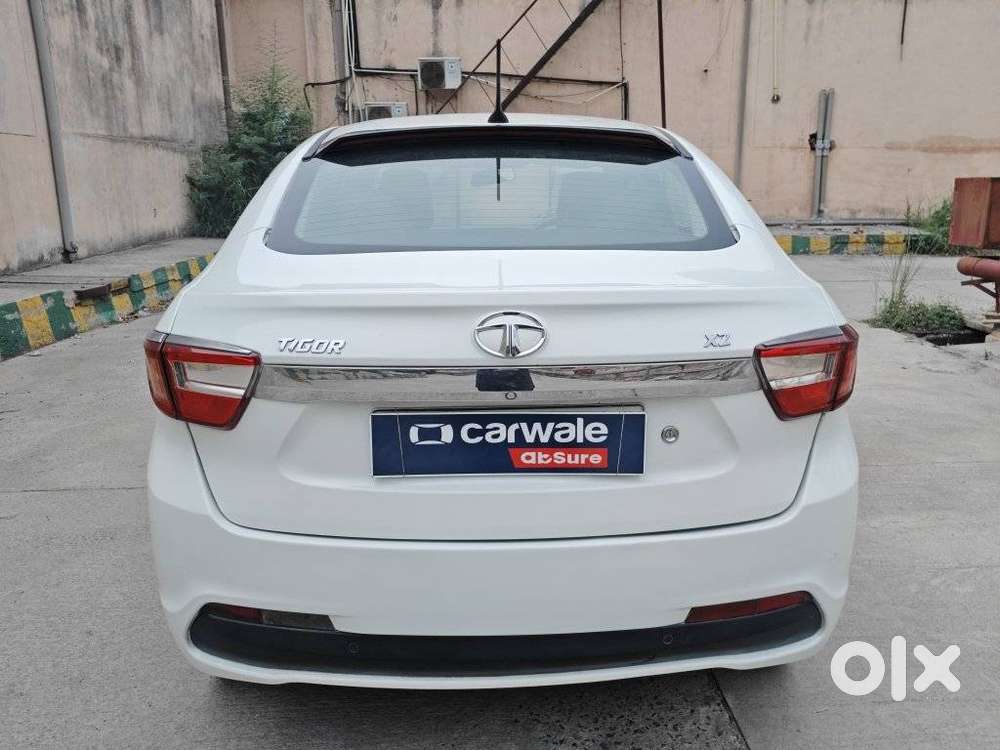 Tata Tigor 1.2 Revotron Xz Option, 2017, Petrol