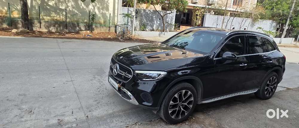 Mercedes-benz Glc 2025 Petrol 22300 Km Driven
