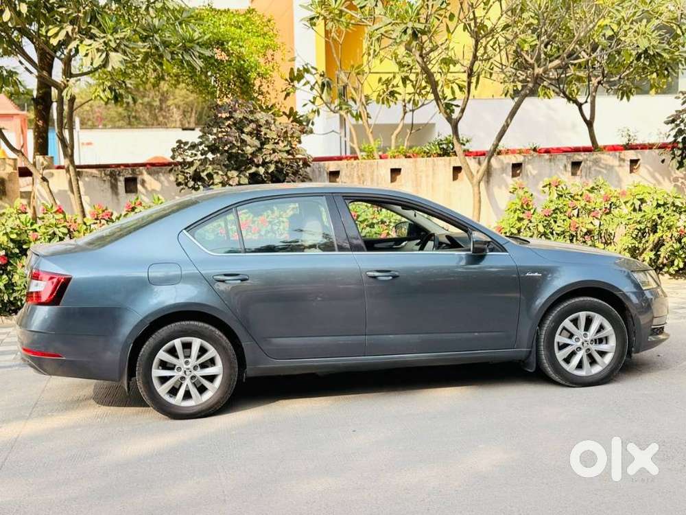 Skoda Octavia 2.0 L K Tsi At, 2019, Petrol