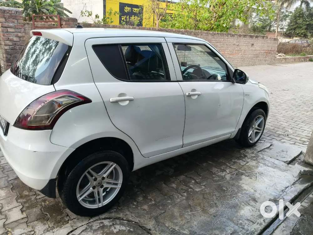 Maruti Suzuki Swift 2016