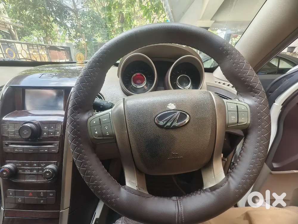 Mahindra Xuv500 W8 2013