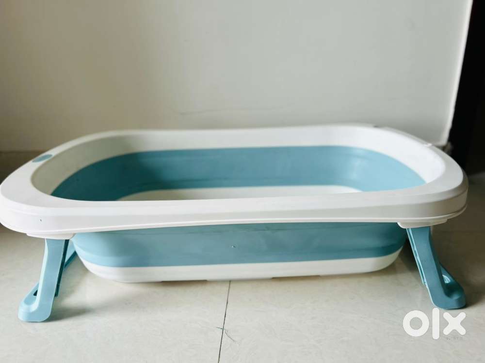 Baby Hug Bath Tub Kids Furniture 1816671006