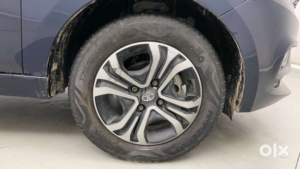 Tata Tiago Xza, 2022, Petrol