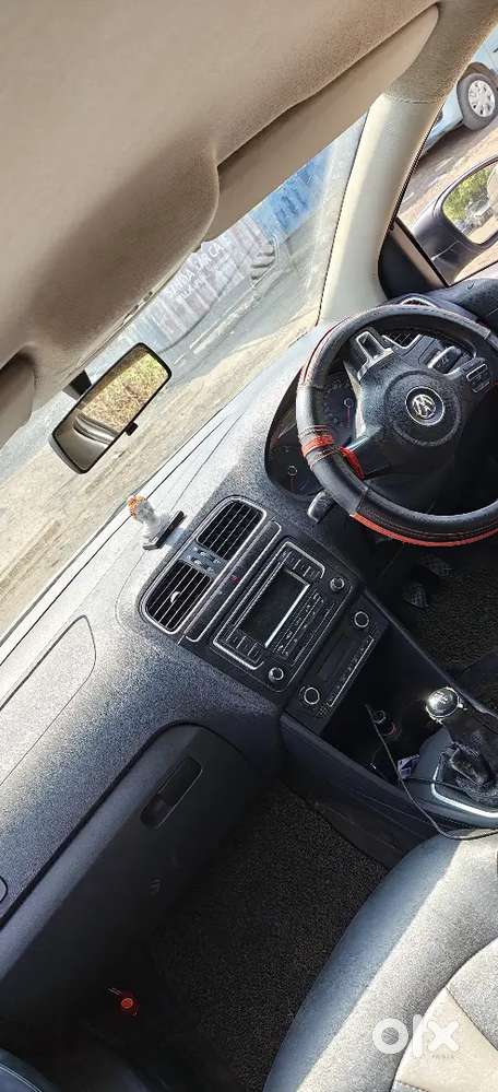 Volkswagen Crosspolo 2013 Diesel 180000 Km Driven