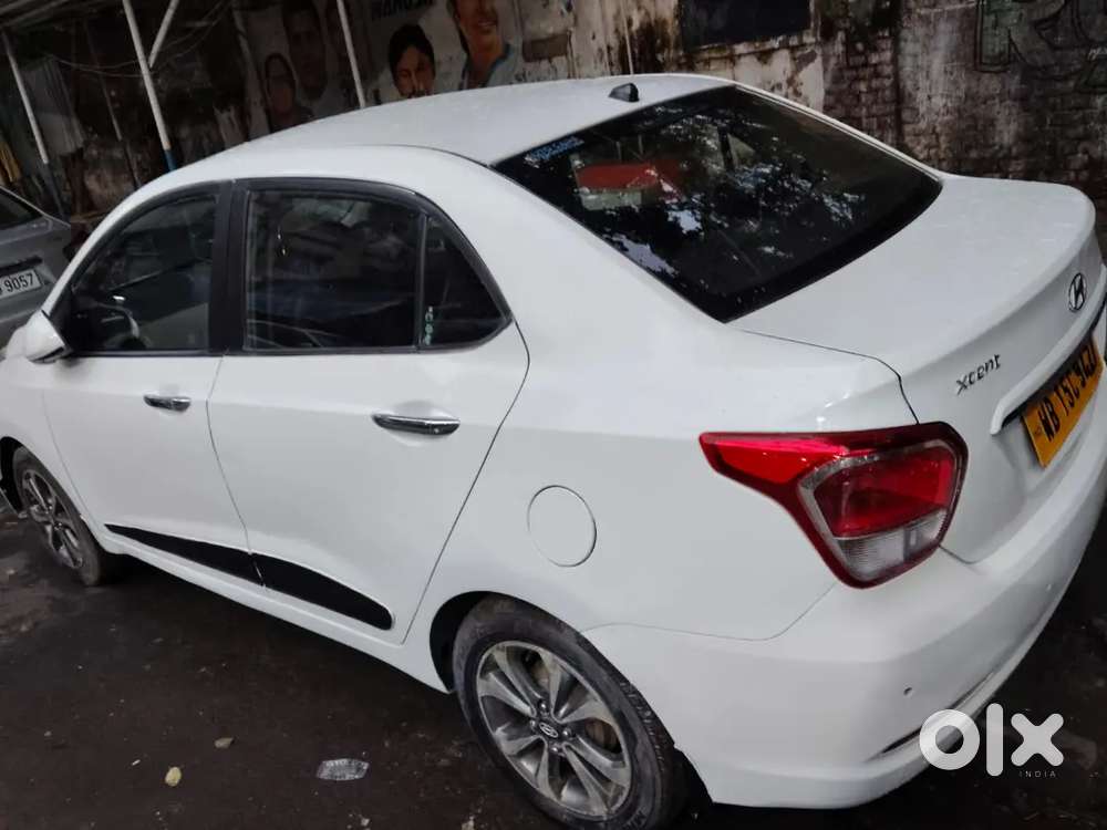 Hyundai Xcent  Top Model  Good Condition All Paper Okk