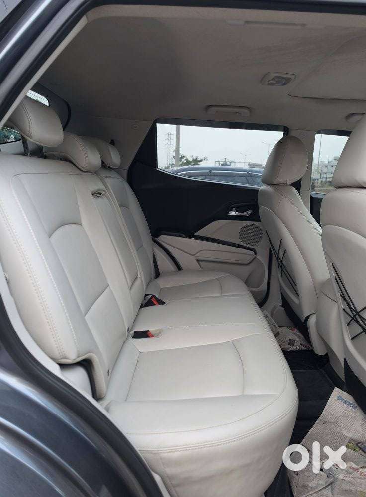 Mahindra Xuv300 W8 Option Diesel, 2022, Diesel