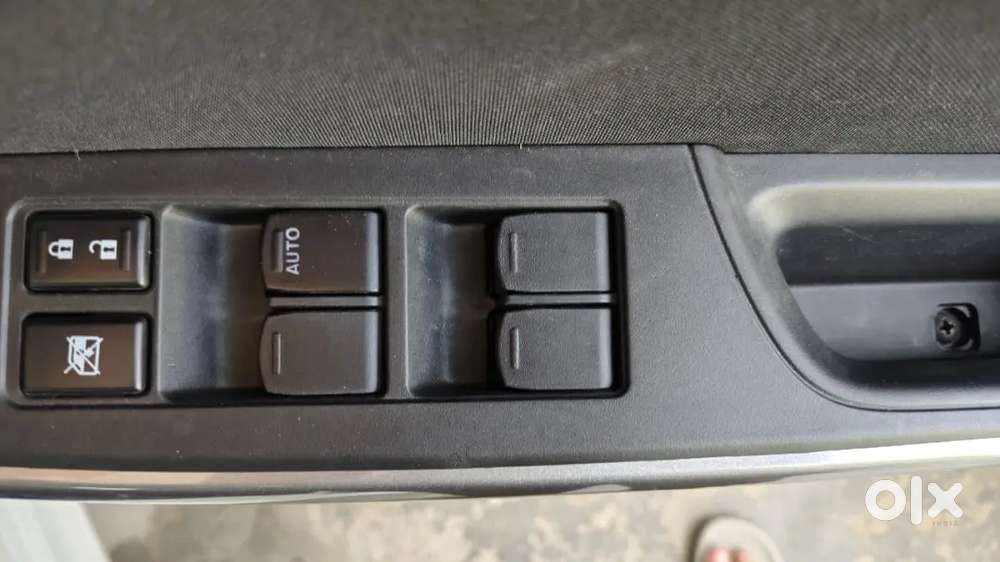 Maruti Suzuki Alto 2018 And Swift Lxi 2019 Dec Last