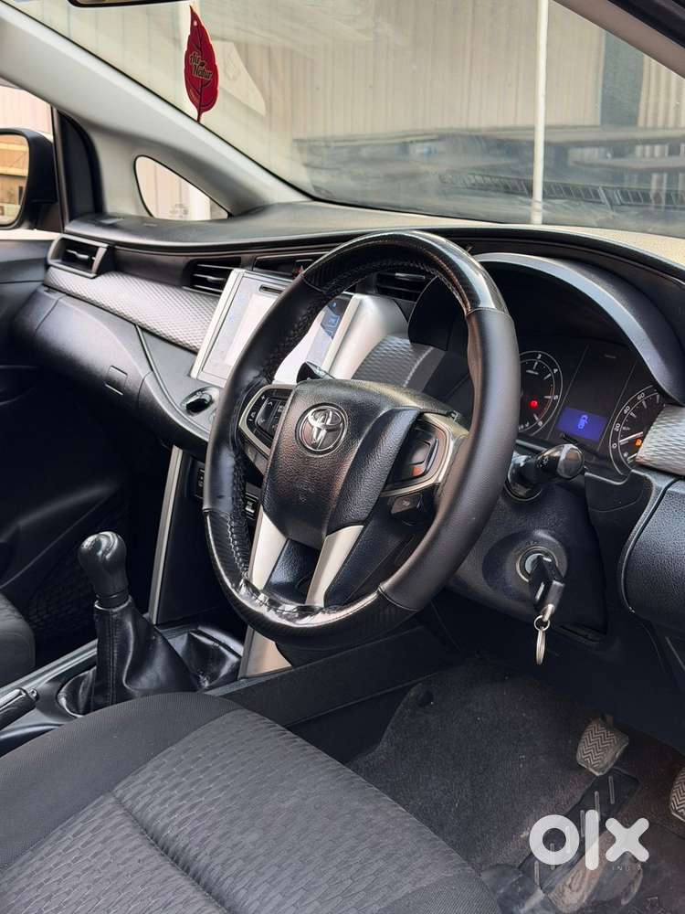 Toyota Innova Crysta