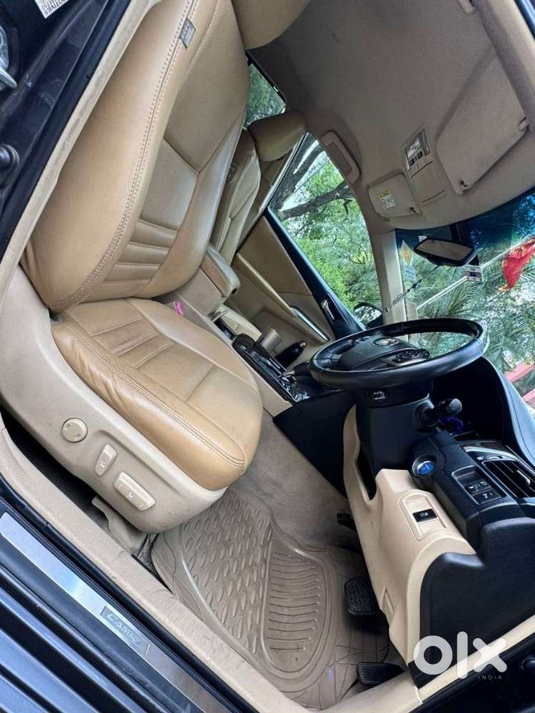 Toyota Camry Hybrid, 2016, Petrol